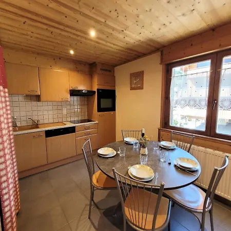 Lumineux Aux Gets, Pres Des Pistes Et Commerces, Avec Balcon Et Equipements Modernes - Fr-1-598-103 Apartment Les Gets
